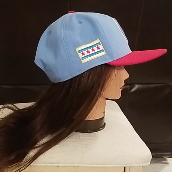 Chicago Cubs hat - Picture 3 of 4